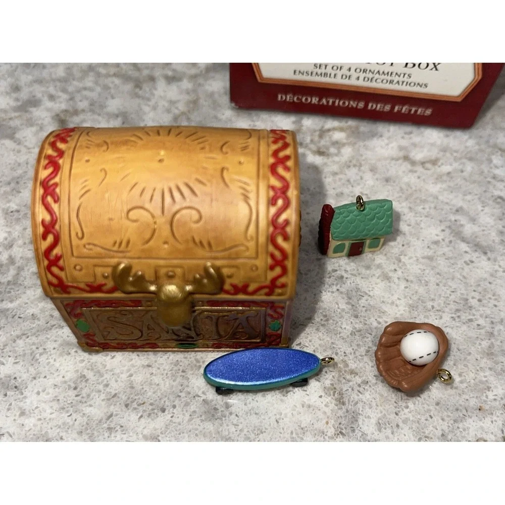 Hallmark this vintage